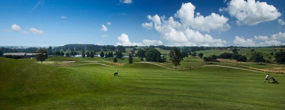 The Warwickshire Hotel And Country Club Leek Wootton Dış mekan fotoğraf