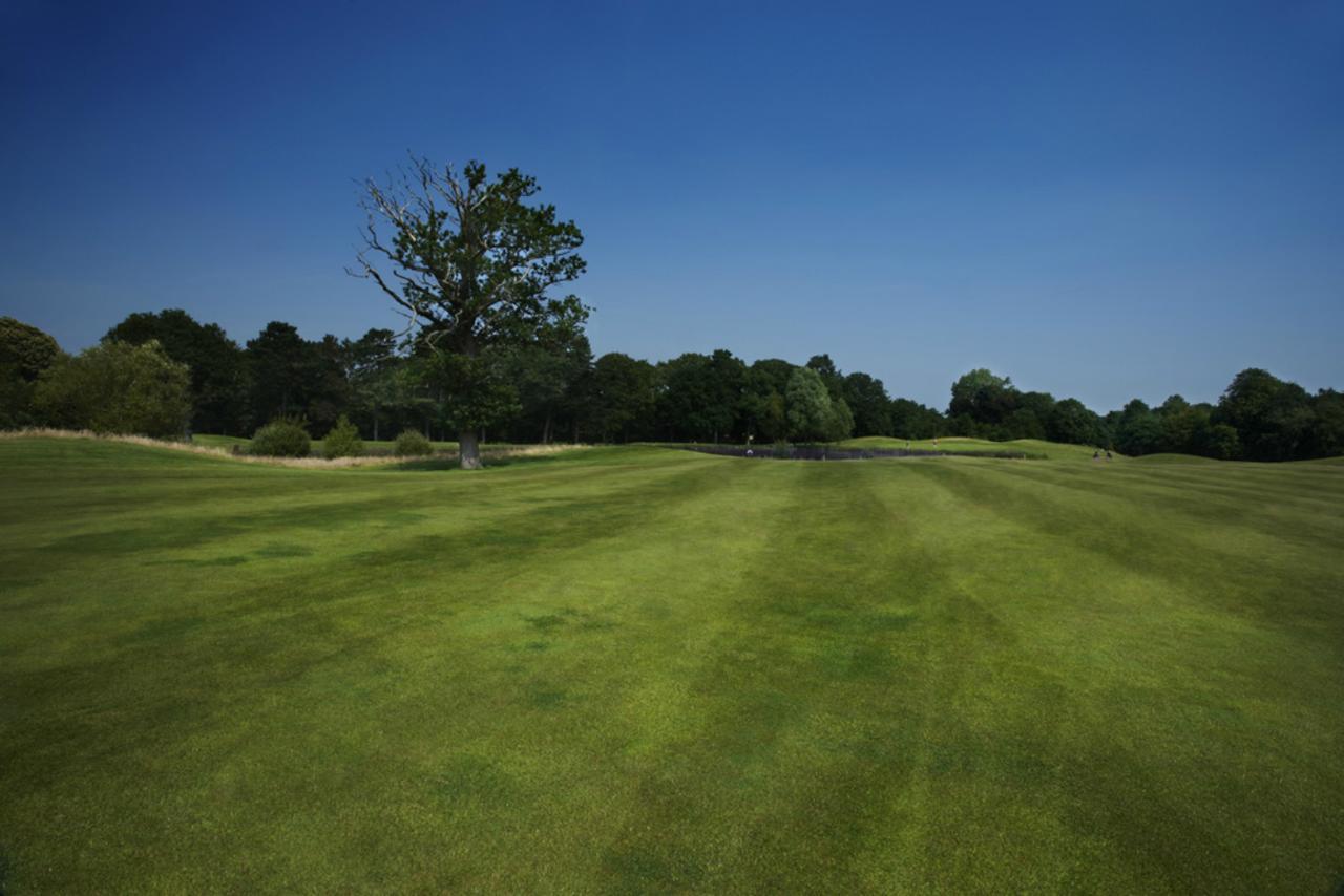 The Warwickshire Hotel And Country Club Leek Wootton Dış mekan fotoğraf