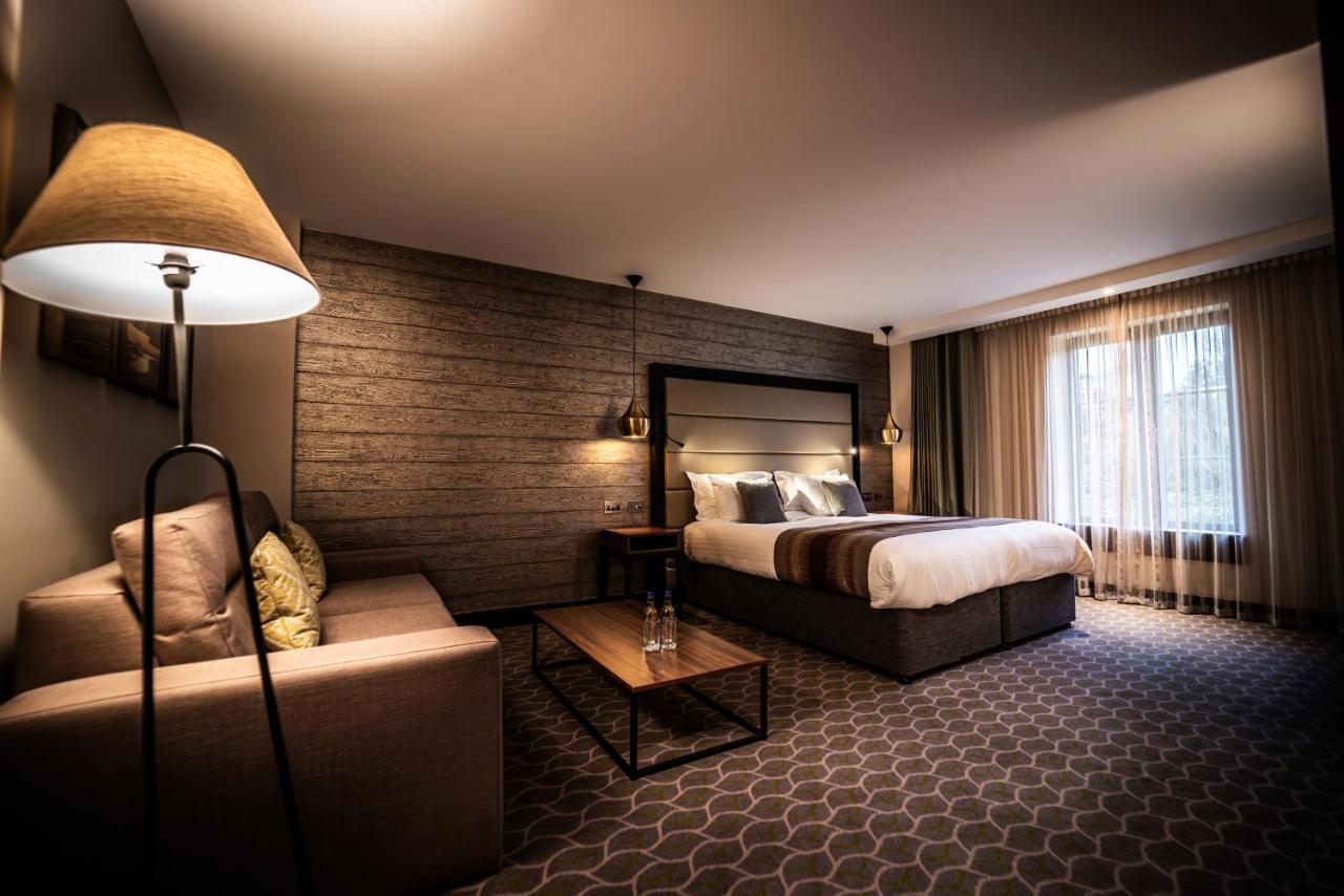 The Warwickshire Hotel And Country Club Leek Wootton Dış mekan fotoğraf