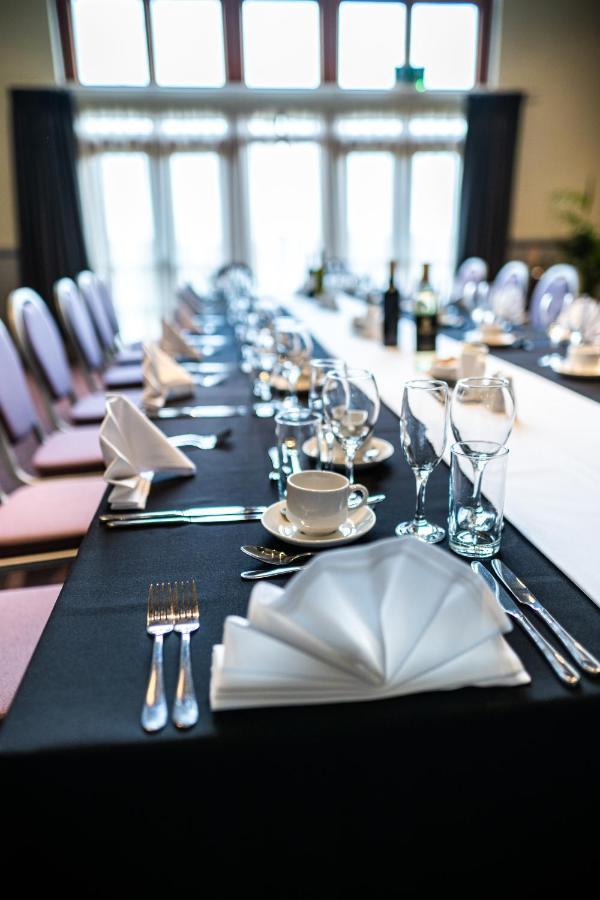 The Warwickshire Hotel And Country Club Leek Wootton Dış mekan fotoğraf